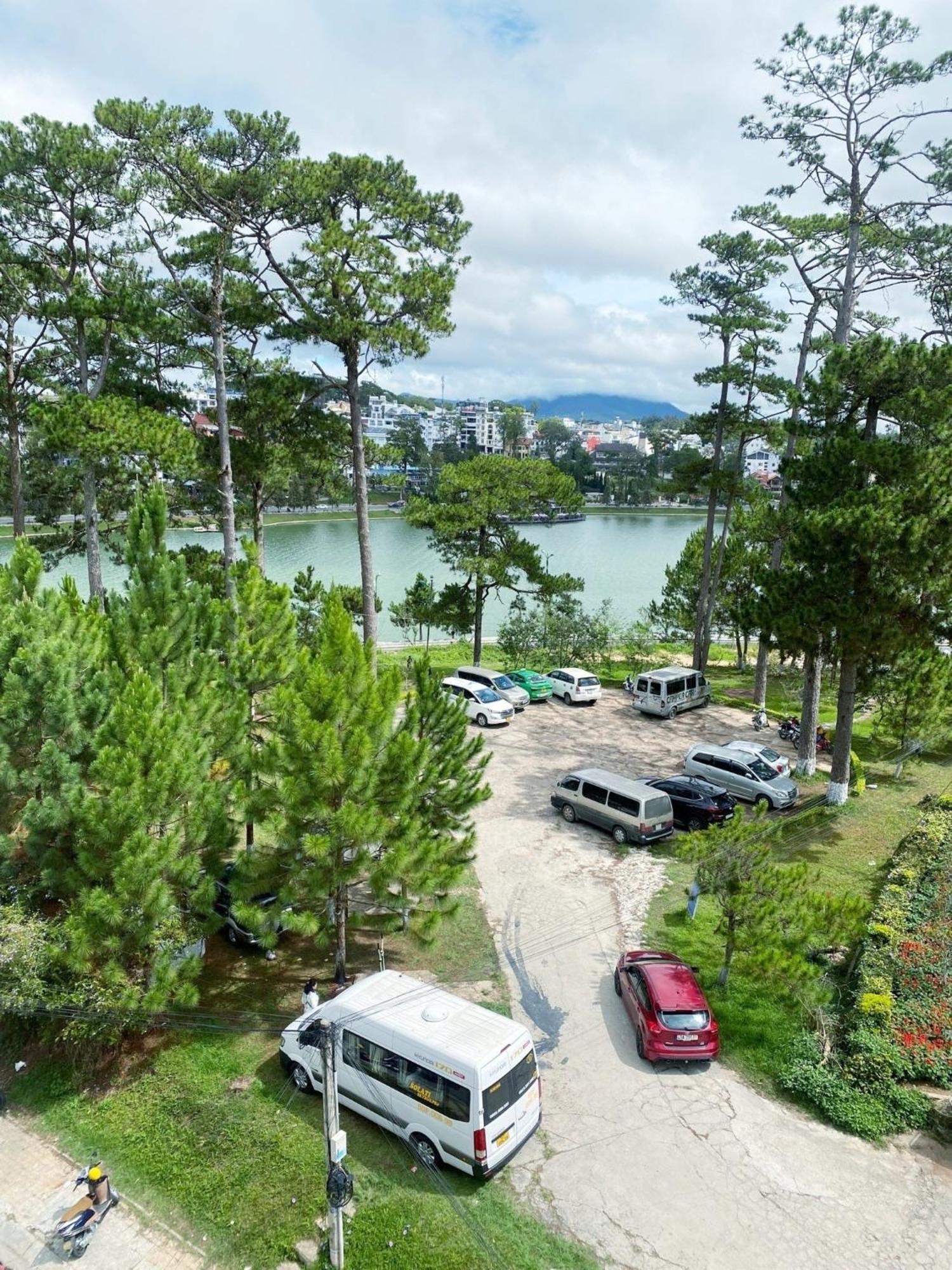 Hoa Dat Da Lat Hotel Екстер'єр фото